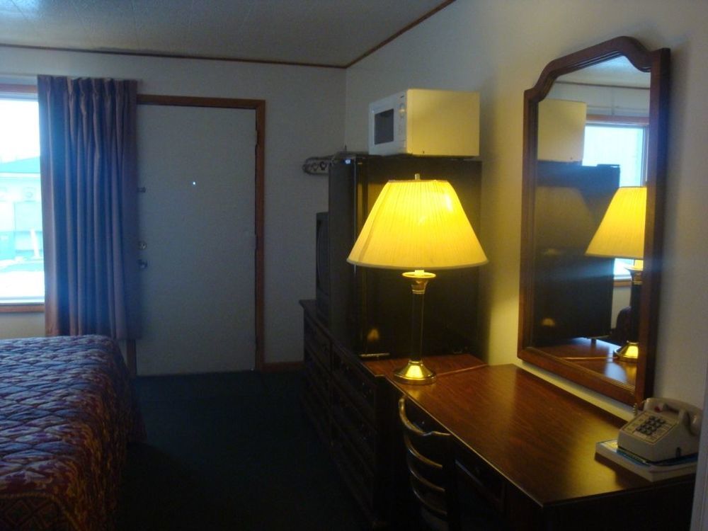 Currys Motel By Oyo Saginaw Mi Zimmer foto