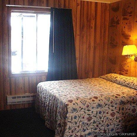Currys Motel By Oyo Saginaw Mi Exterior foto